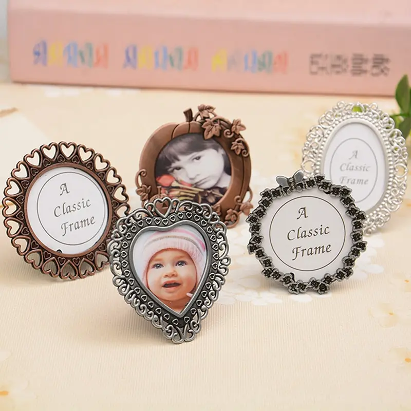 MINI Frame Alloy Photo Frames Keyring Keychain Decoration Photo Props Photo Display Holder Party Desk Decor Gifts Ornaments