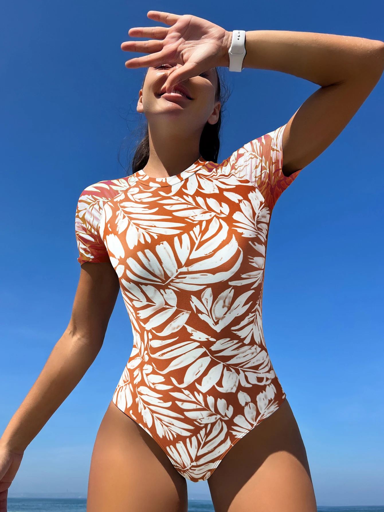 Peachtan Short Sleeve One Piece Swimsuit Leaf Print Korean Swimwear Style Brown Swimwear Sports Bathing Suit One Piece Beachwear