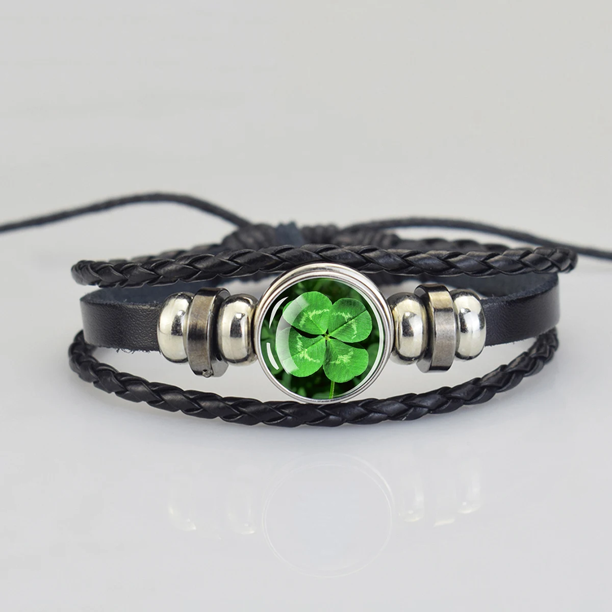 Four Leaf Clover Lucky Charm Bracelet Fashion Braided Leather Bracelet Saint Patrick's Day Gift