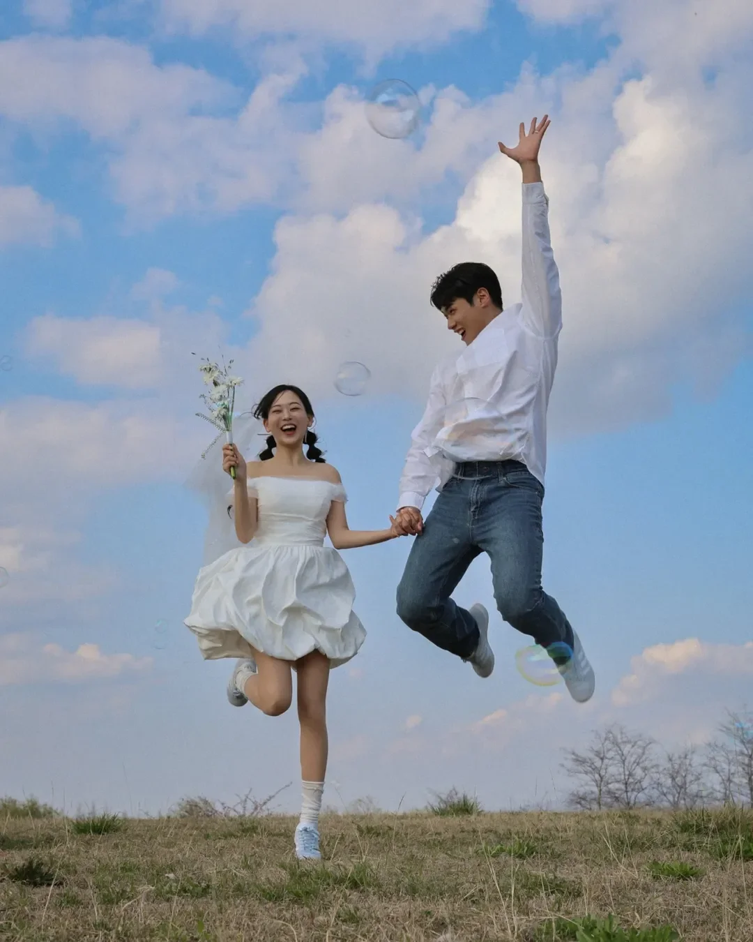 MD New 2025 Simple Pleat Satin Off Shoulder 웨딩드레스 Short Wedding Dress Mini Shawl Korea Photoshoot Bridal Gown Customized