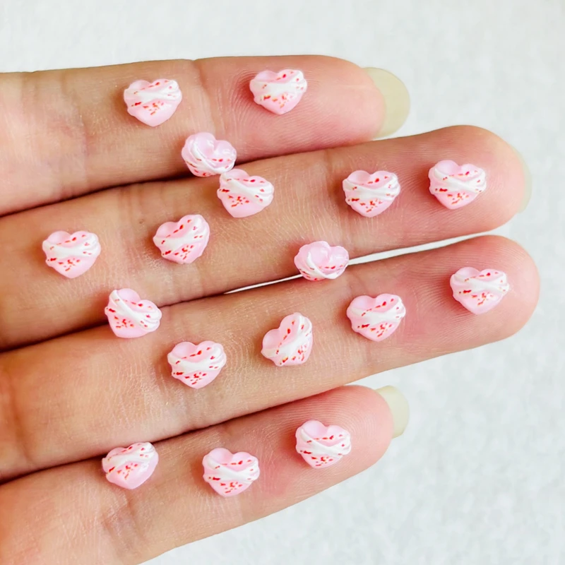 50 Pcs Cute Mini Halloween Bloody Peach Heart Resin Designer Charms DIY Craft For Nail 3D Decorations Jewelry A117
