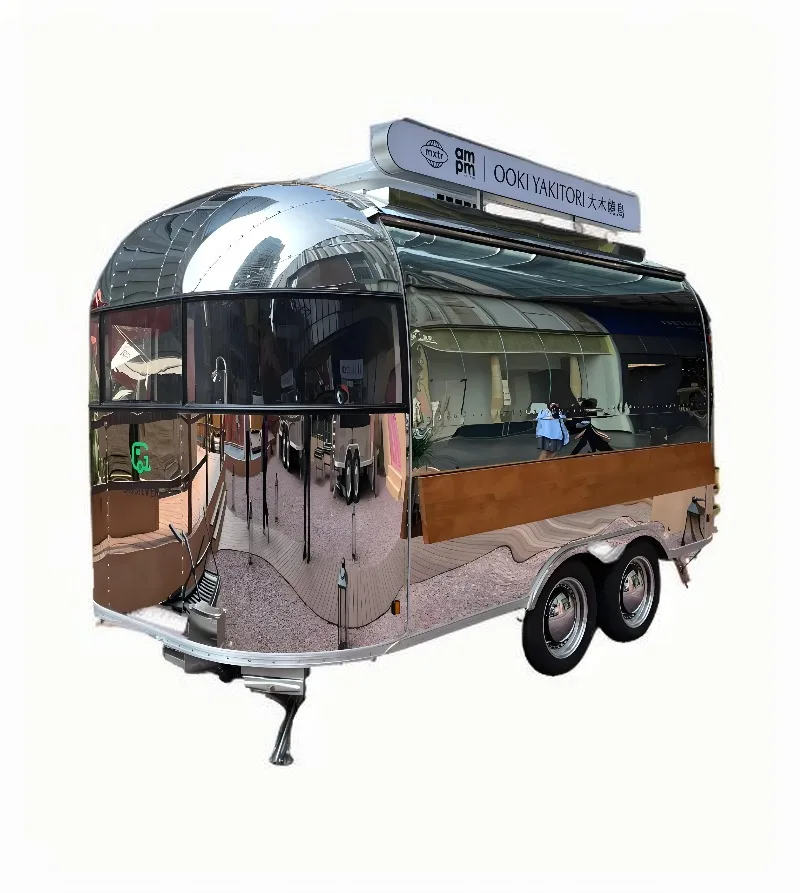 Arctic-Grade Food Truck Heated Floors Double-Pane Windows Insulated Piping Aluminum Construction For -40C Candy Chips