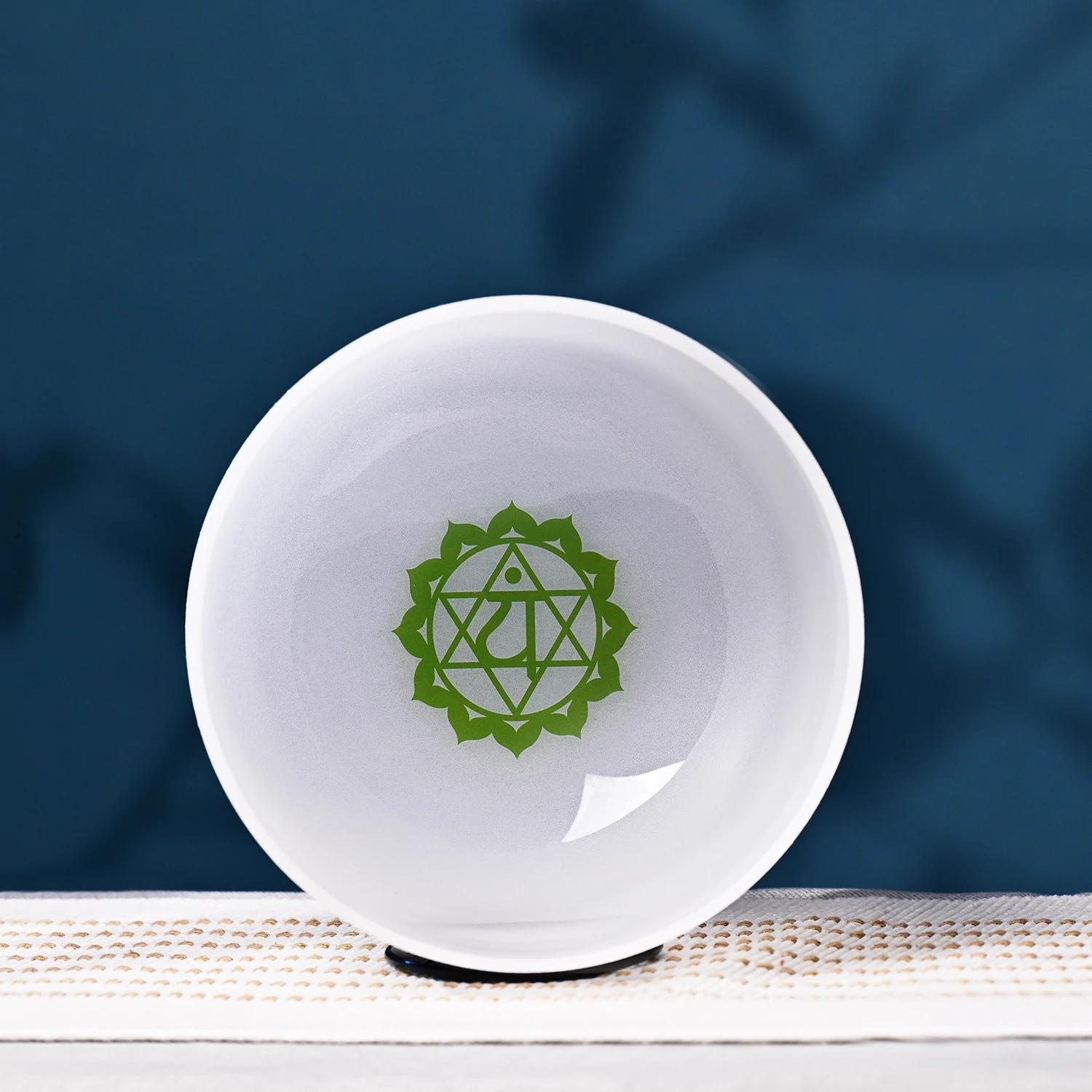 CVNC 432HZ 9 Inch F Note Frosted Quartz Crystal Singing Bowl for Yoga Sound Healing and Meditation with Mallet