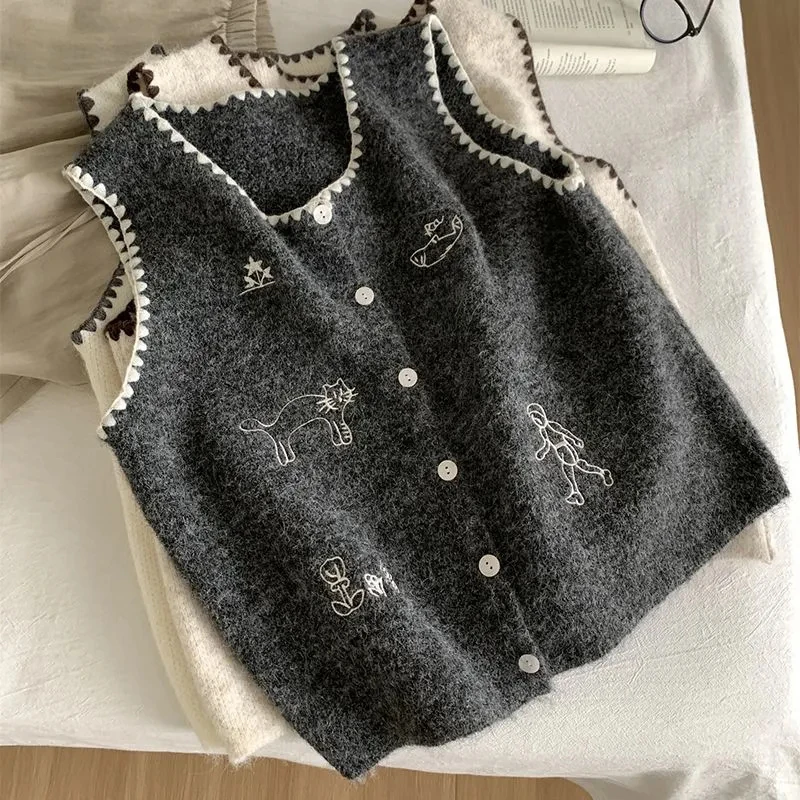 

Vintage Knit Sweater Vest Women Sweet Cartoon Embroidery Sleeveless Cropped Cardigan Autumn Button Casual Kawaii Knitwear Tops