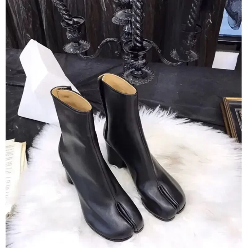 Tabi-Botas de cuero con punta dividida para Mujer, Zapatos de tacón alto y grueso, a la moda, para otoño, 2024