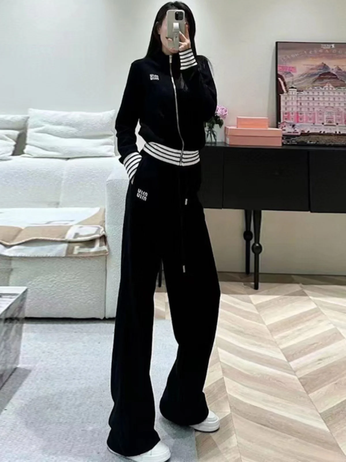 

Casual Sportswear Set Women's Black Open Cardigan Top Wide Leg Pants Two Piece Set Anti-Aging Fashion Hong Kong Style Autumn
