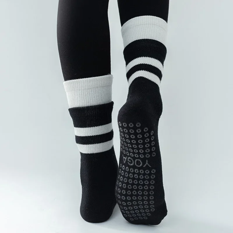 

Silicone Anti-slip Knee-high Yoga Socks Women Professional Pilates Socks Fashion Striped Cotton Indoor Floor Dance Sports Socks