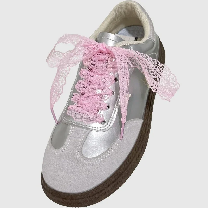 Niedliche Spitzen-Schnürsenkel für Damen- und Mädchenschuhe, flache breite Schnürsenkel für Sneaker und Stiefel, modische Schuhzubehörteile in Schwarz und Weiß. – Detail 13