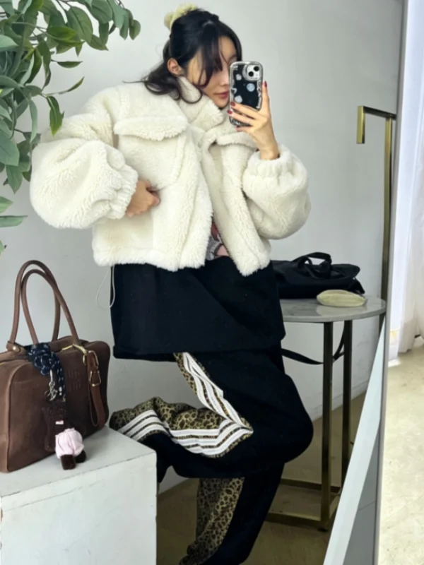 Korean Style Warm Furry Outerwear Zipper Loose Small Stand Collar Thickened Polyester Fiber Women's Autumn Winter New Arrival