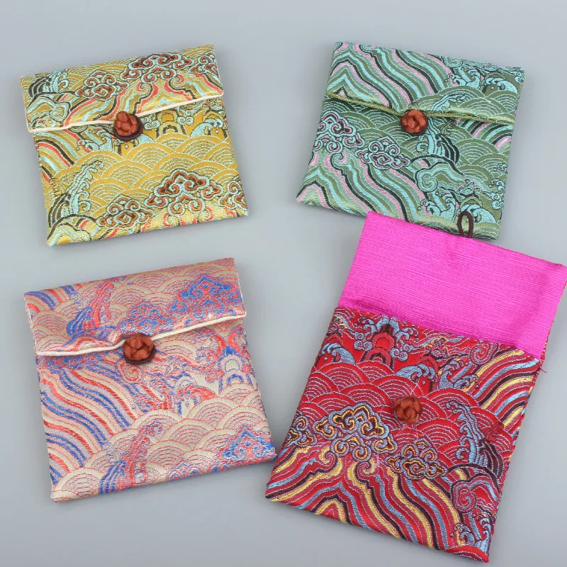 

5pcs Seawater Silk Brocade Jewelry Packaging Bags for Bracelets Necklace Small Cloth Pouches Chinese knot Coin Purses