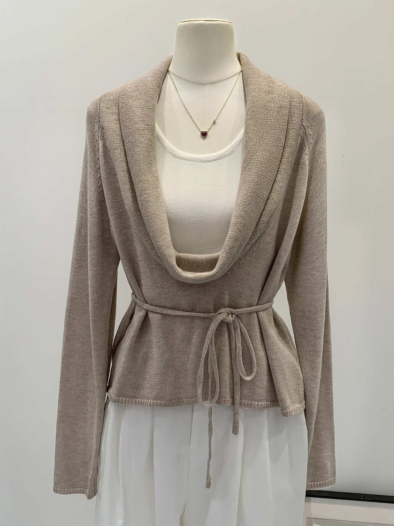 

Quality Long Sleeve Knitted Sweater Women's Waist-Cinching V-Neck Loose Fit Comfortable Style Autumn New Arrival Top