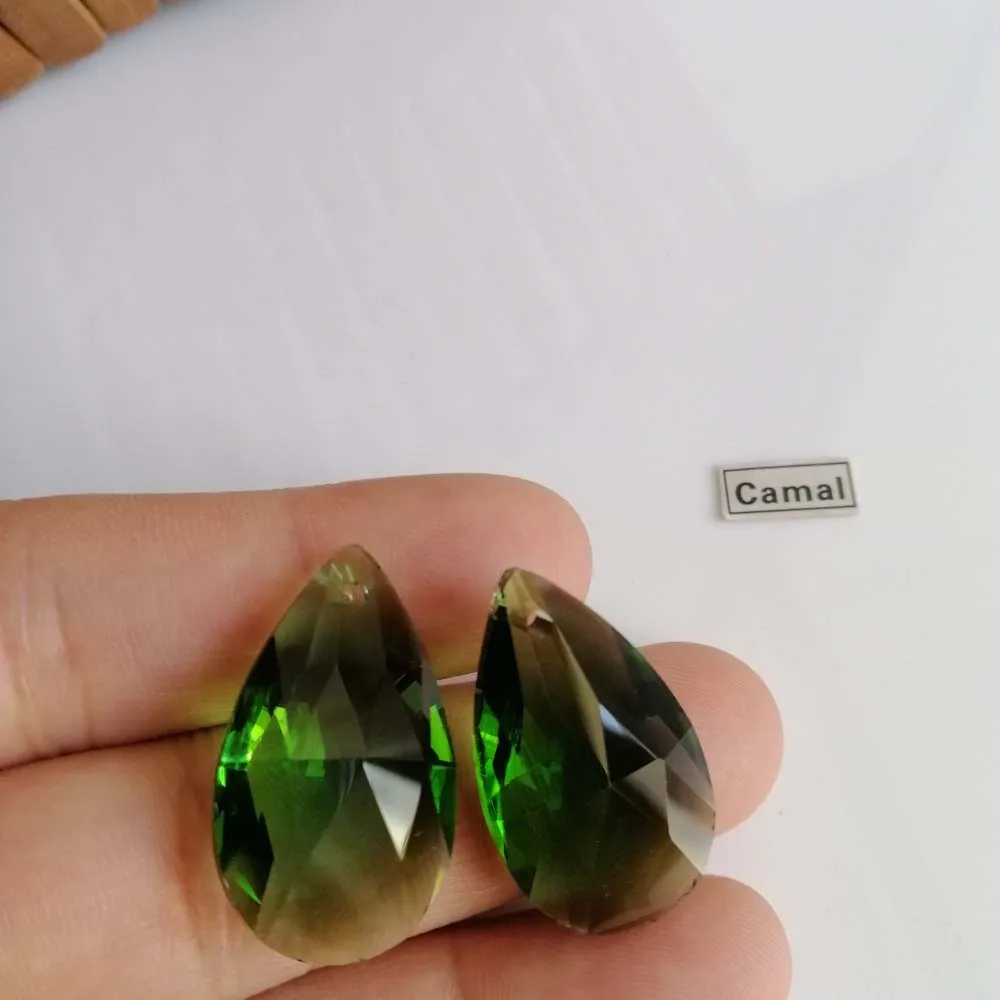 Camal 10 pçs 28mm malha verde forma gota prismas de cristal pingentes grânulo pendurado para joalheiro lustre iluminação da lâmpada casamento peças