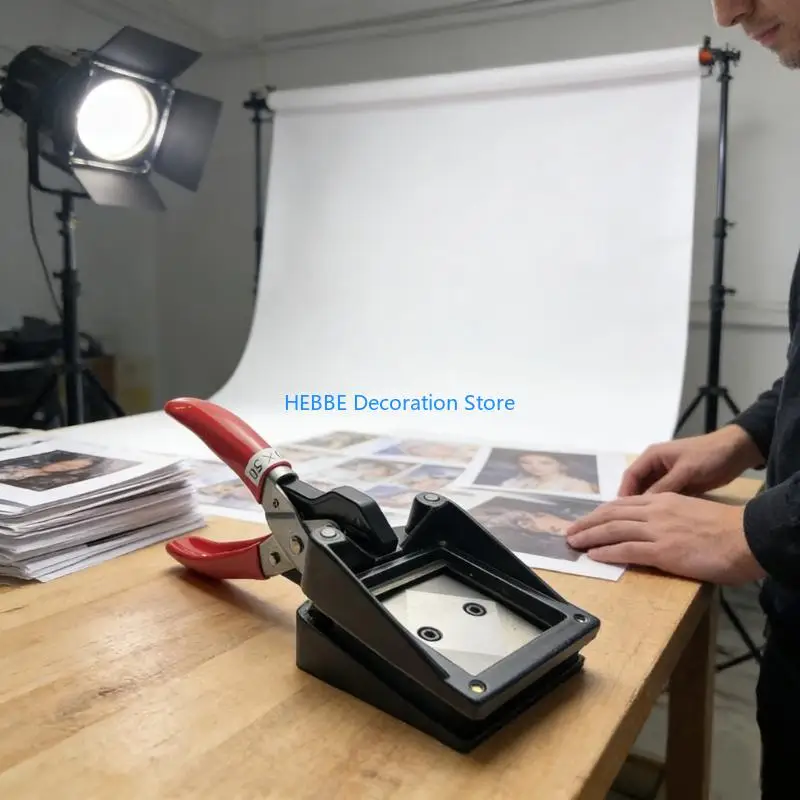 B0KC Portable Metal Photo Cropper For 50x50mm Uniform Square Output Consistently