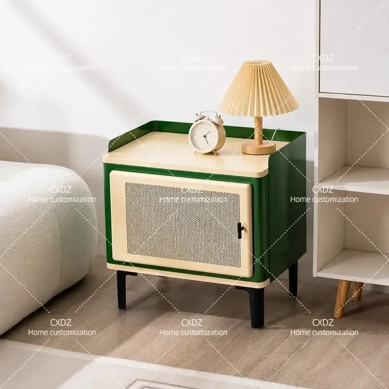 Nordic Retro Bedside Table Modern Small Apartment Bedroom Storage Cabinet Medieval Style Nightstand Home Furniture
