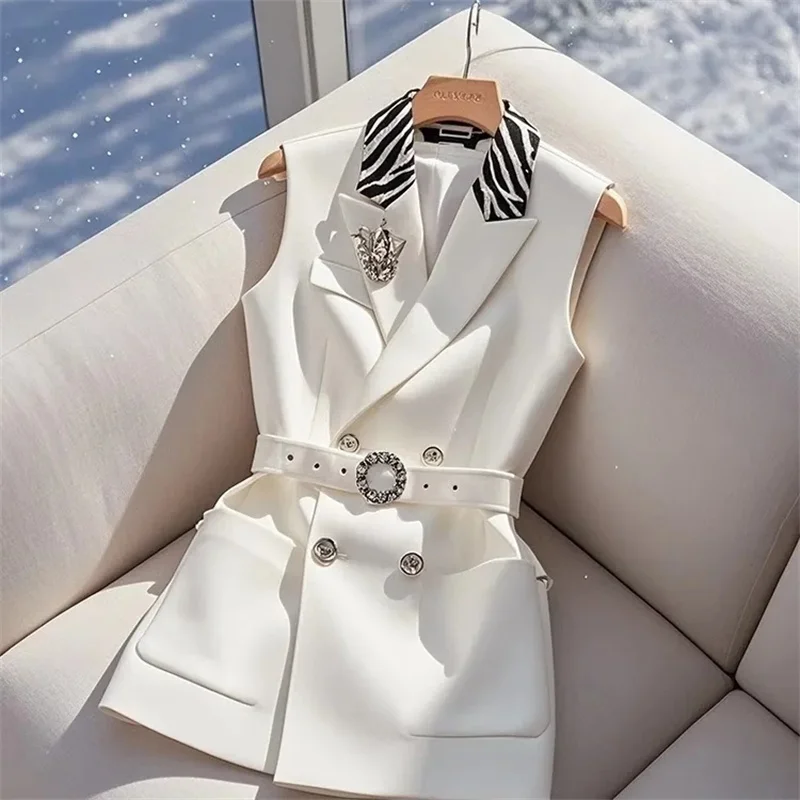 

Fashion Spring Autumn 2025 New Vest Suit Jacket Women's Short Temperament Casual Wild Slim Sleeveless Waistcoat Women Tops