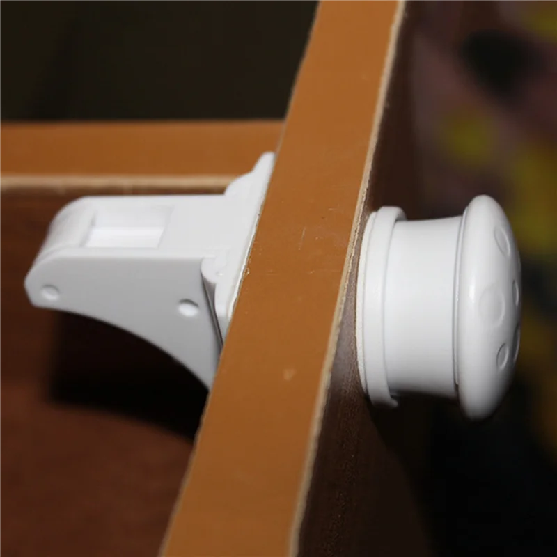 Pro 40 + 8 ตู้แม่เหล็กล็อคเด็ก PROOF ตู้ลิ้นชักที่มองไม่เห็นเด็กทารกปลอดภัยล็อคจับ