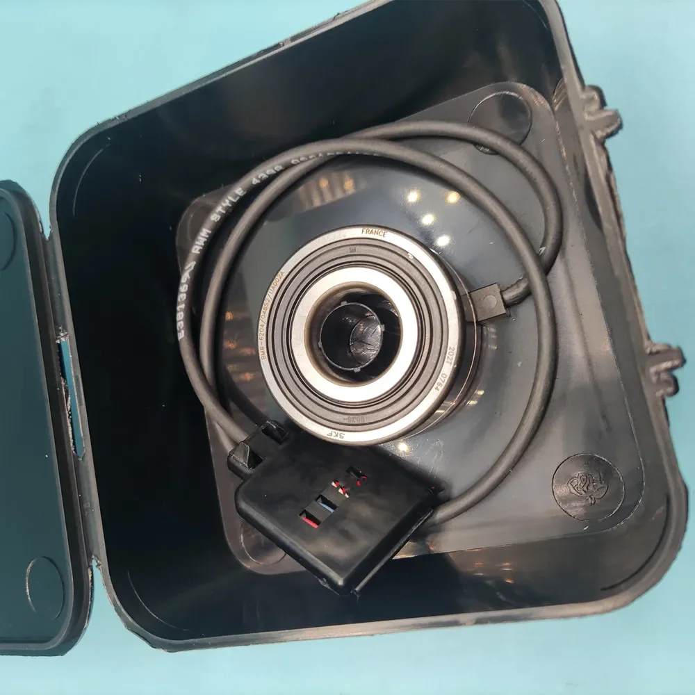 

Горячая продажа SKF BMB-6204/048S2/UA002A Датчик скорости энкодера подшипника двигателя