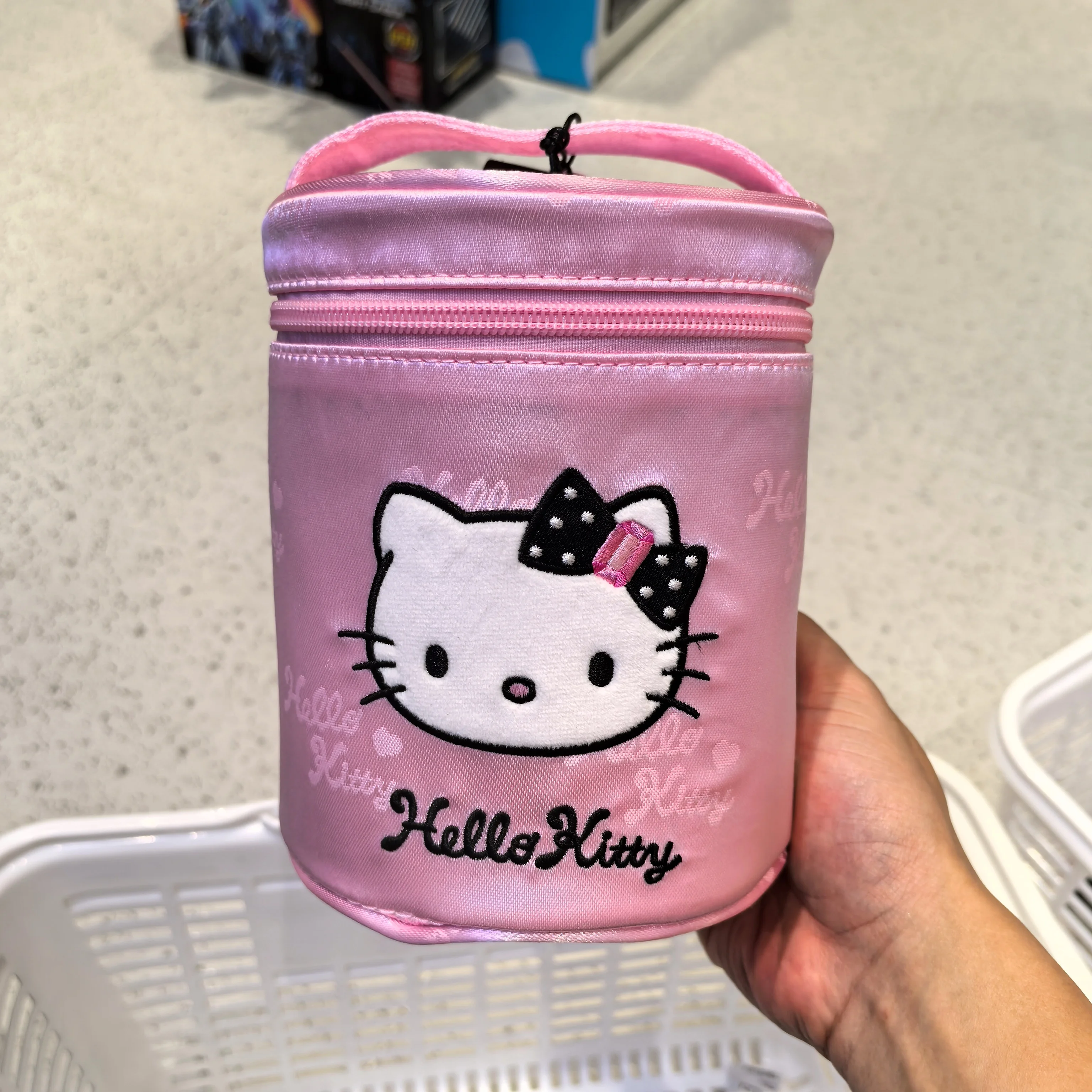 

Hello Kitty Sparkling Party Cylinder Makeup Bag, Cute Glitter Cosmetic Case for Travel, Waterproof Toiletry Pouch Organizer Gift