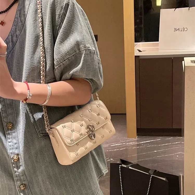 

Fashionable Textured Retro Diaper Bag For Women Trendy Crossbody Handbag Luxury Designer Leather Elegant Shoulder Tote Large