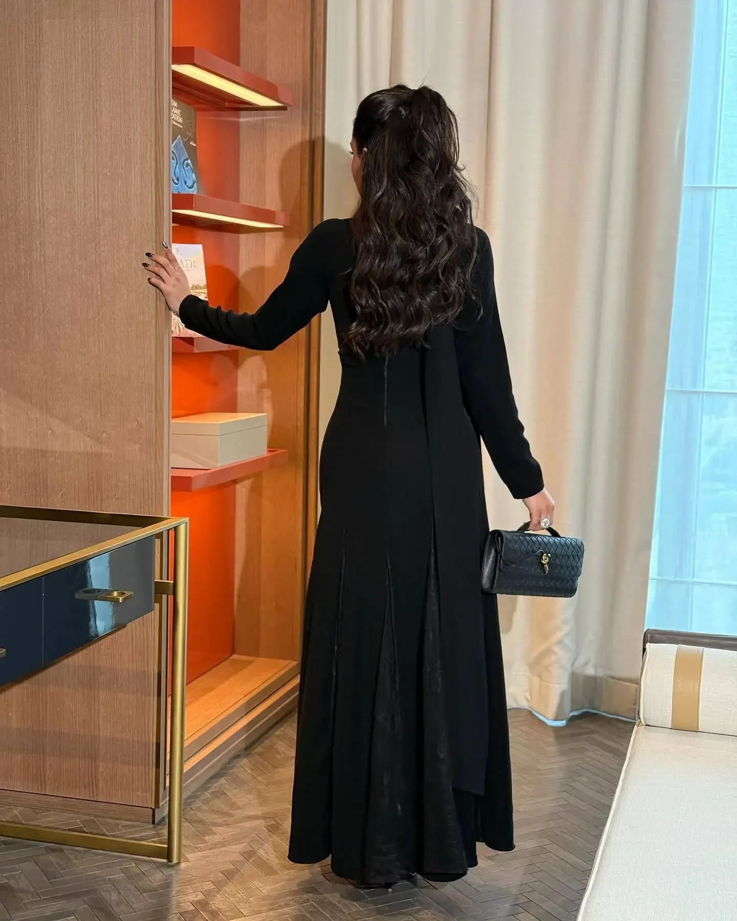 2025 primavera/verão novo vestido feminino em torno do pescoço emenda renda manga longa estilo emagrecimento