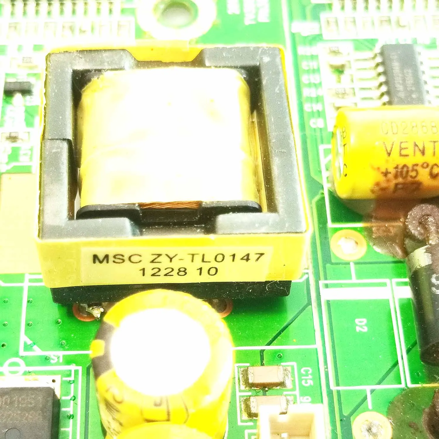 Hoogspanningsbalk E31076 CH-D Cqc KB-6160 Inverter Msc ZY-TL0147