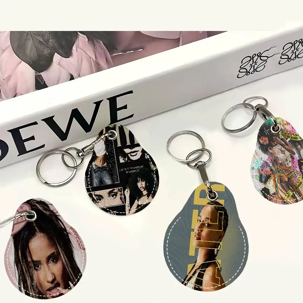 

Горячая певица Tyla Waterdrop Aped N Acc Держатель карты управления для транспортных средств Брелок для общественного транспорта Защитный чехол