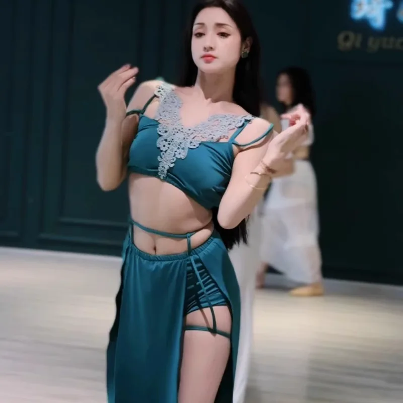 カスタマイズされたベリーダンス衣装新しいセットパフォーマンスドレスクラスドレスセクシーな気質練習服ブルーレース初心者