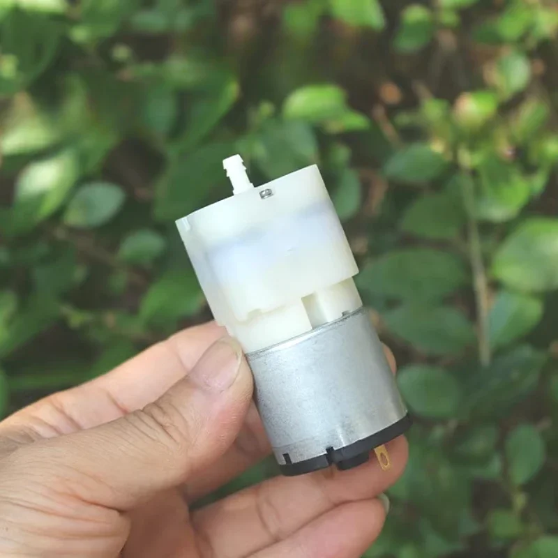 

DC 3V 3,7 V 5V 10W Micro 528 углеродный щеточный двигатель кислородный воздушный насос большой поток для аквариума