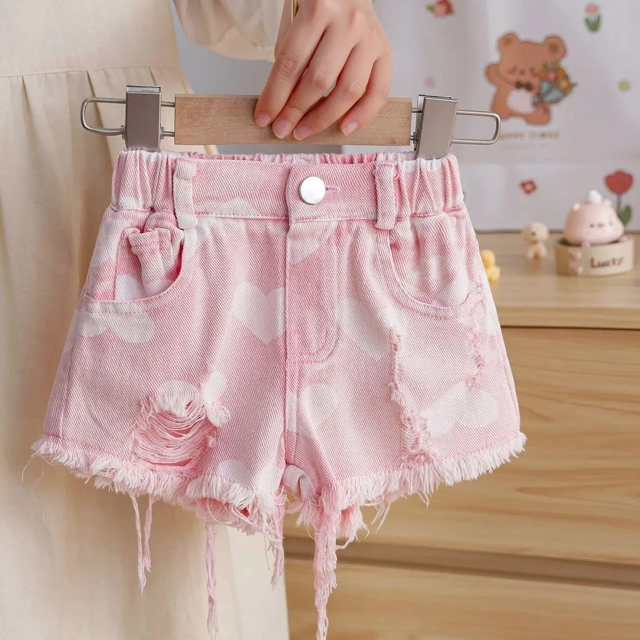 Girls Summer Casual Lace Shorts Korean Fashion Children's Love Pattern Hot Pants Clothing