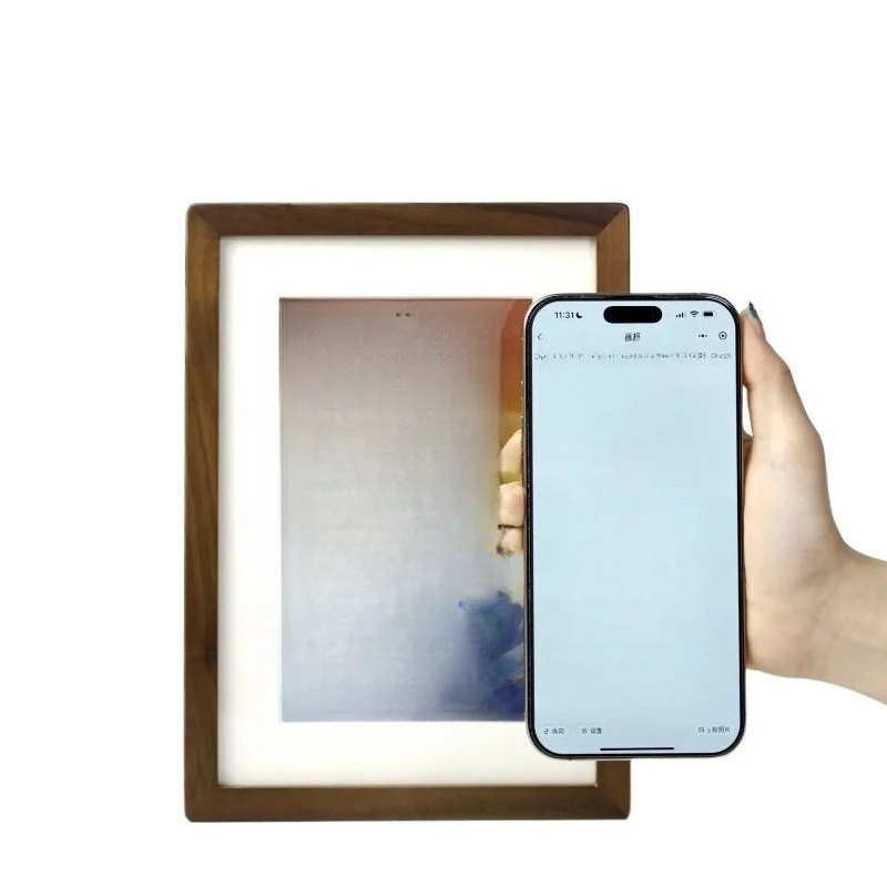 

7.3 Inch Digital AI Generate Image Color E-Ink Wooden Art Photo Frame Wall Mounted