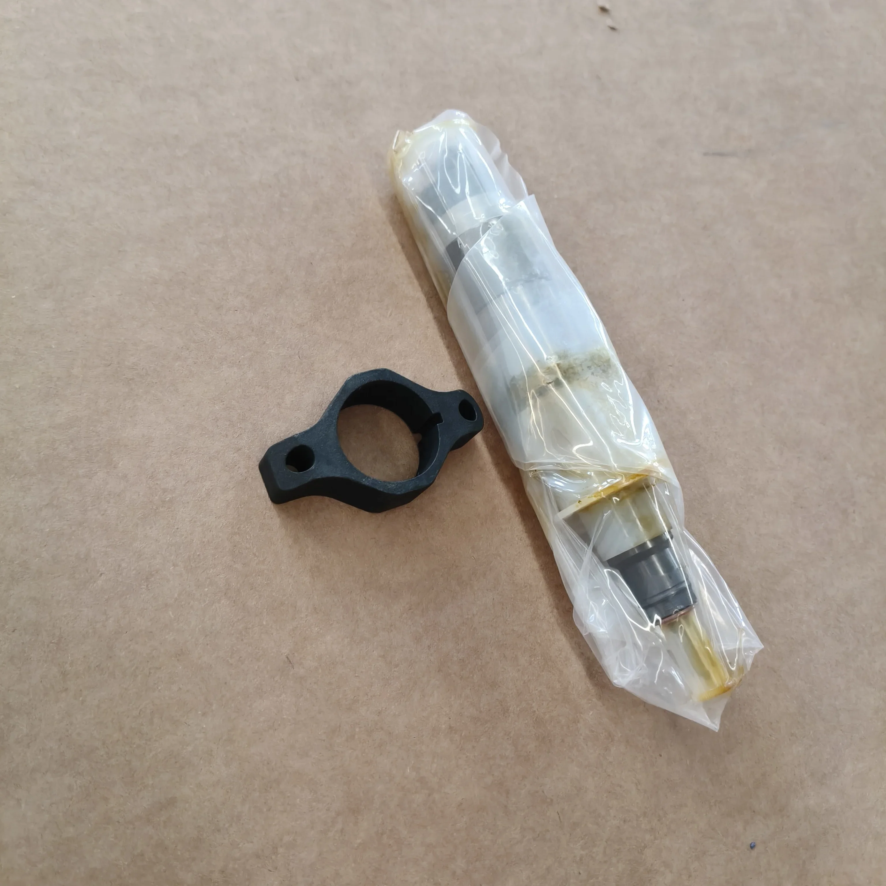 6754-11-3011 Genuine Excavator Engine Parts Injector Assembly  for PC200-8 WA320-6