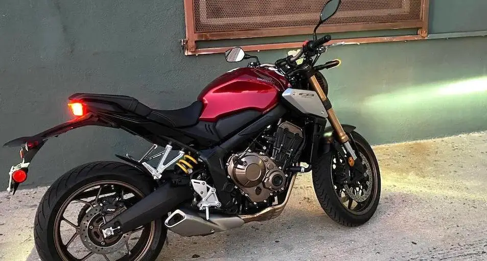 

Motorcycle Fit For Fuel Gas Tank Front Side Frame Trim Cover Panel Fairing for Honda CB650R CBR650R 2019-2022 Injection