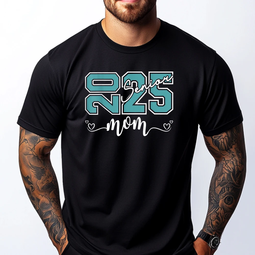 

Mom Senior 2025 Proud Mom Of A Class Of 2025 Graduate Mother Camisetas Natural Tshirt Tshirts Street