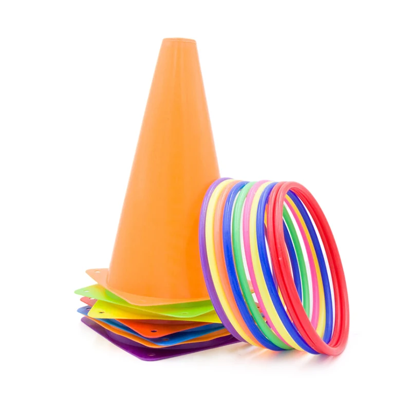 Collare per secchiello per ostacoli Ostacolo per addestramento di calcio in plastica Gioco per genitori e figli per bambini Giocattolo interattivo per collare a secchiello da lancio