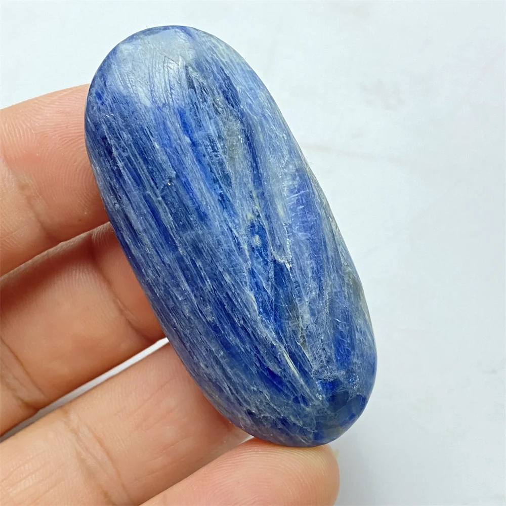 Natural High-quality Blue Crystal Stone Palm Hand Polished Meditation Spiritual Home Decoration Ornaments