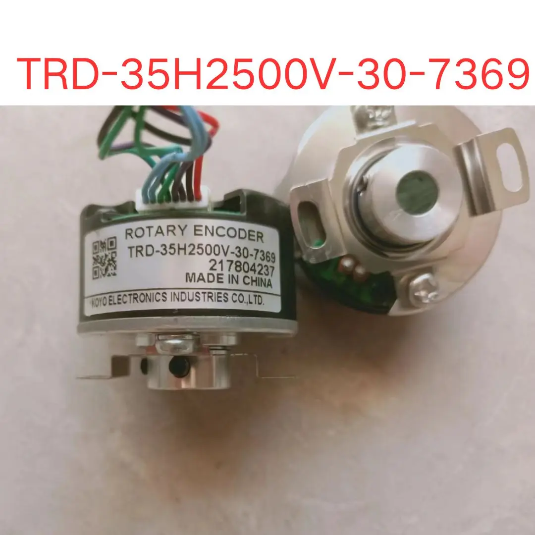 

used TRD-35H2500V-30-7369 encoder test ok Fast shipping