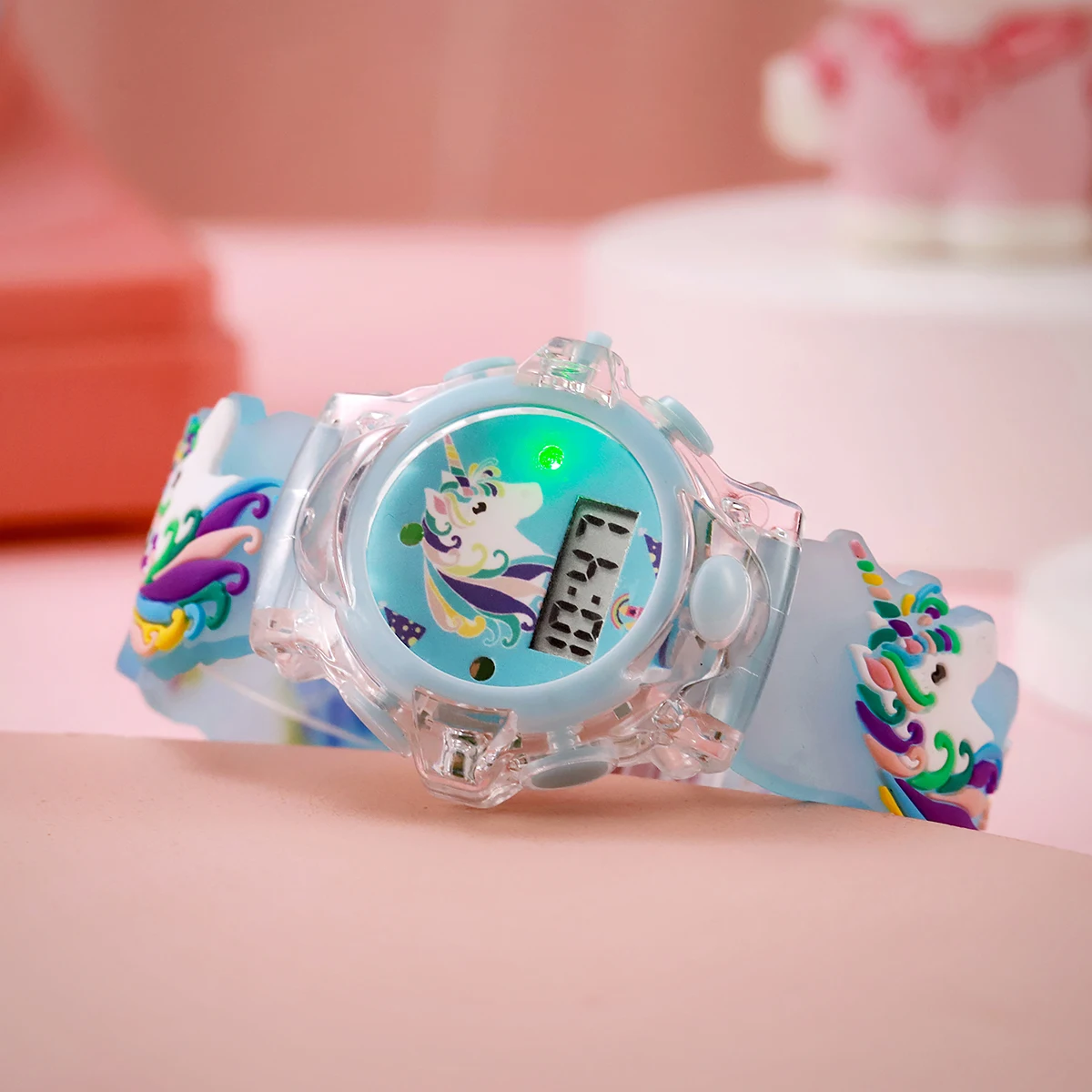 Fashion Trend Party Sparkling Unicorn Silicone Glowing Electronic Watch, Suitable for Christmas and Halloween Gift Giving