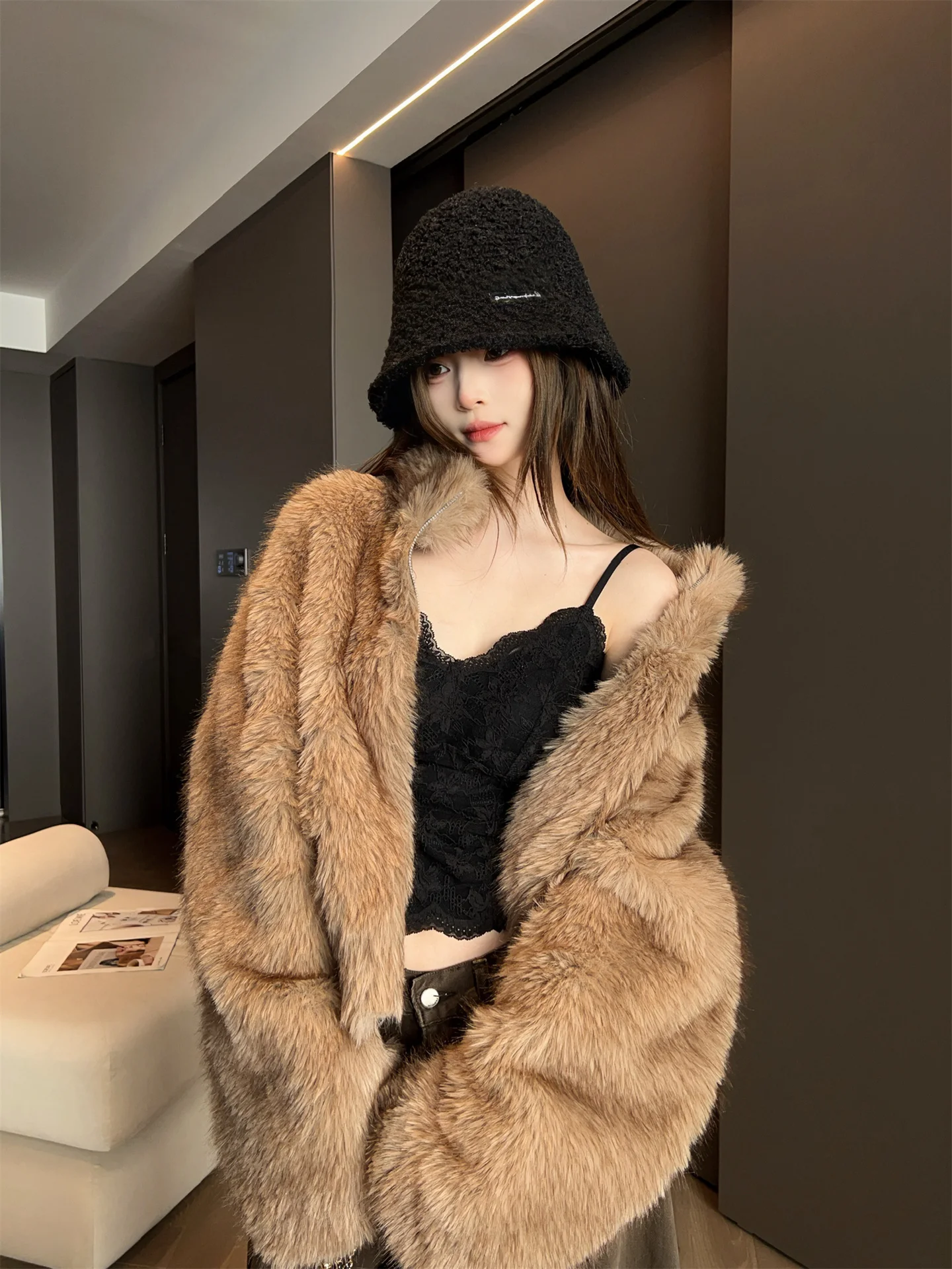 Retro Sle Or Jaet Feminino Outono Inverno Loose Fit Emagrecer Versátil Top Couro E Pele Inteinada Faionable Novo Ar...