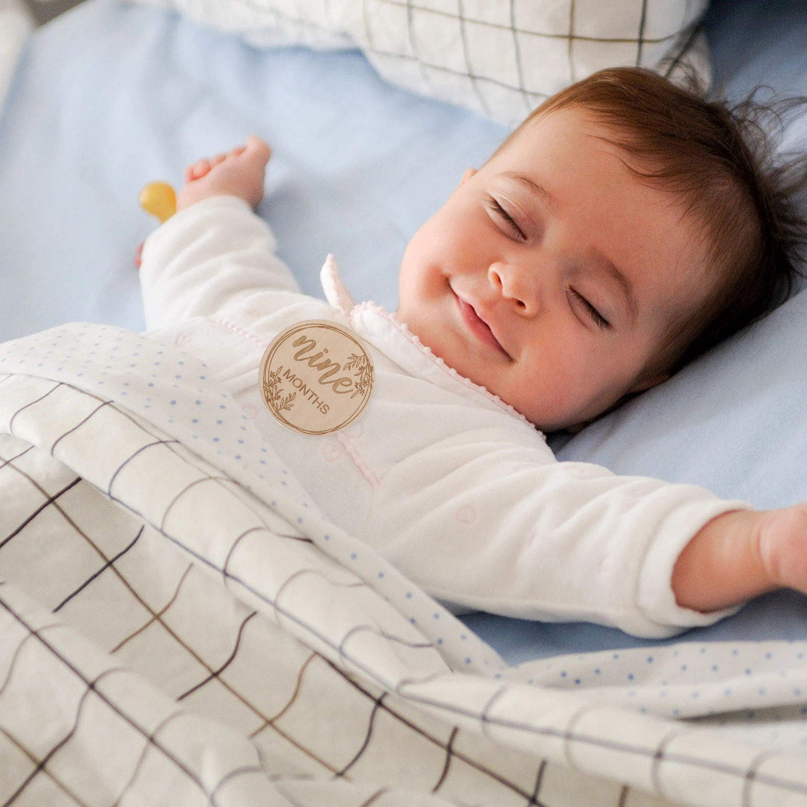 

14pcs Wood Baby Month Cards Mini Signs for Boy Girl Track Growth Photo Props Reusable Milestone Cards Infant Monthly Photography