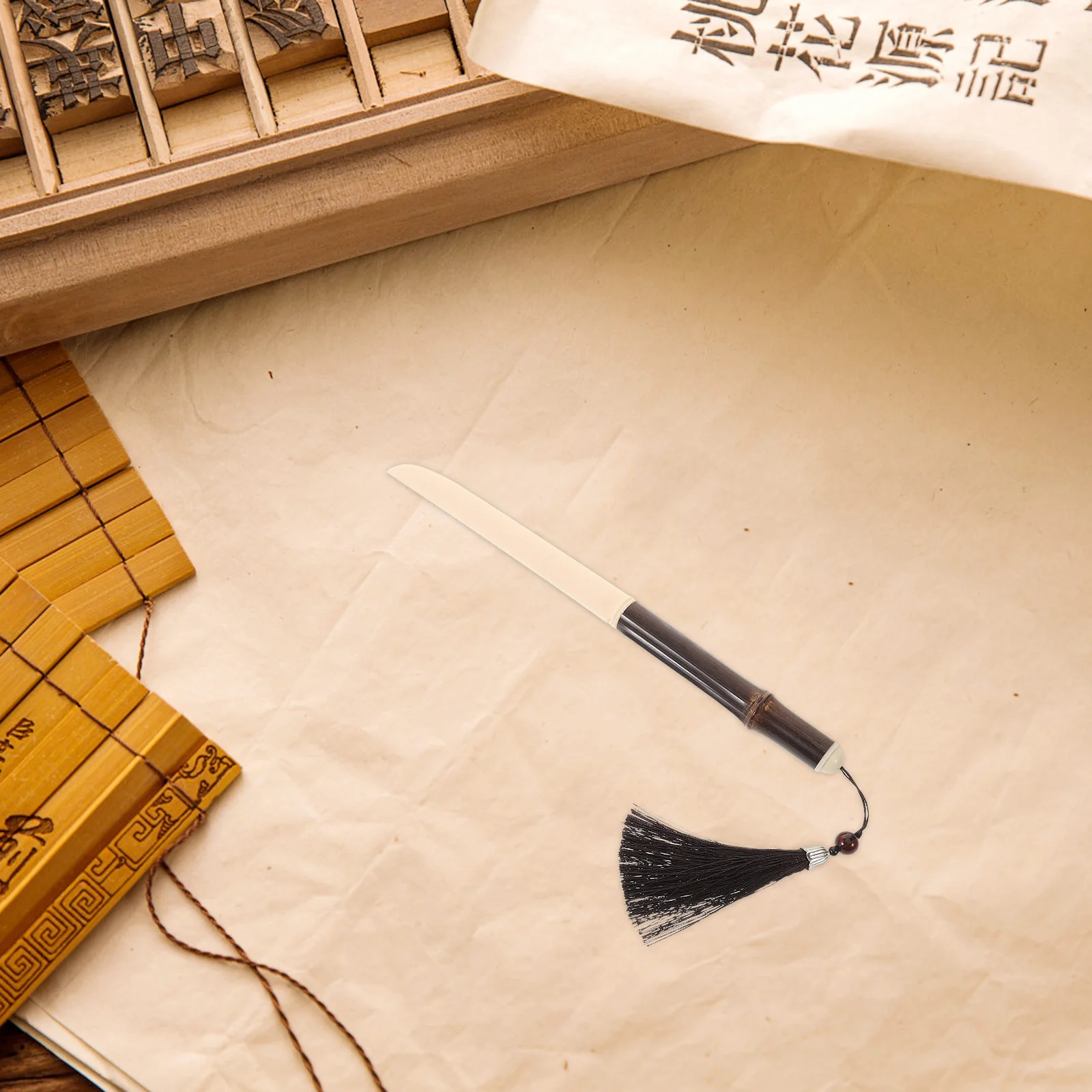 Traditional Chinese Paper Cutter Bamboo Handle Precision Cutting Tool for Calligraphy Painting Crafting Rice Paper Sheets