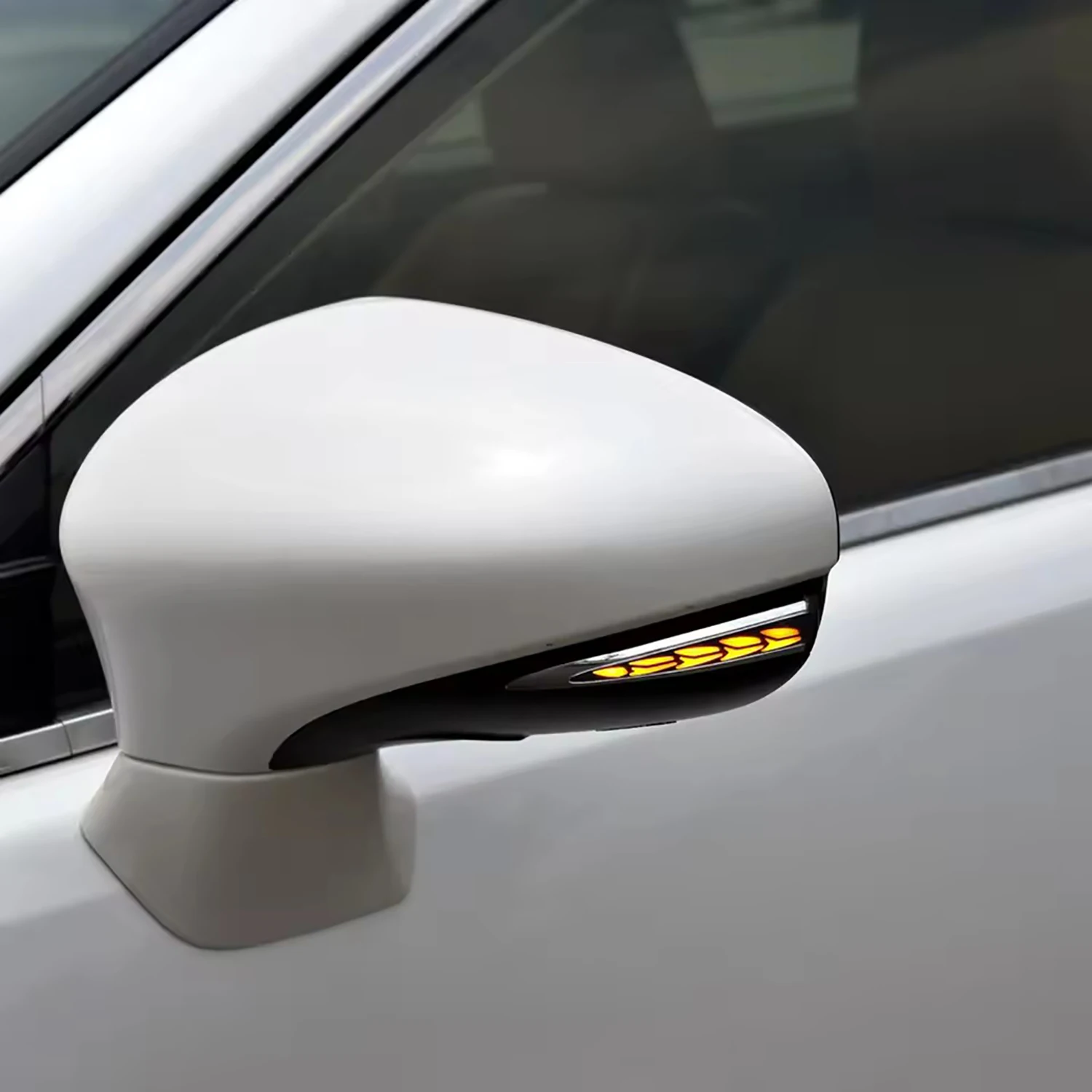 For Lexus CT200h, ES300h/ES350, IS200t/iS250 Rear View Mirror Indicator Blinker Dynamic Turn Signal Light LED Replacement 2pcs