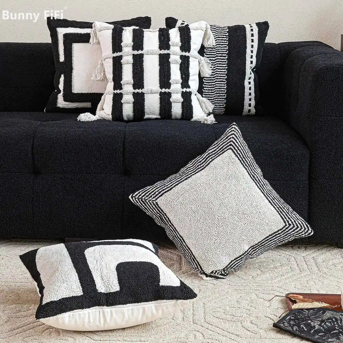 Black And White Series Cotton Linen Cushion Covers Loop Velvet Embroidered Decorative Throw Pillow Cases For Sofa Bed Home Decor