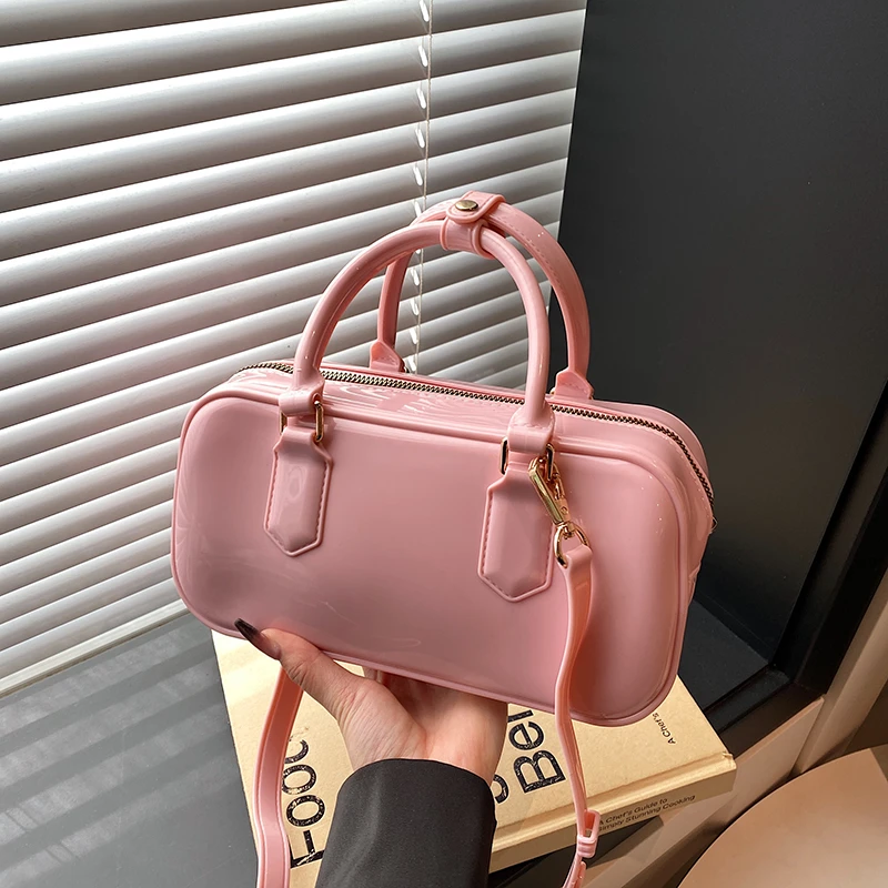 

Fashionable Clutch Mini Bag With Letter Logo Stylish Trendy Design For Women Solid Color Luxury