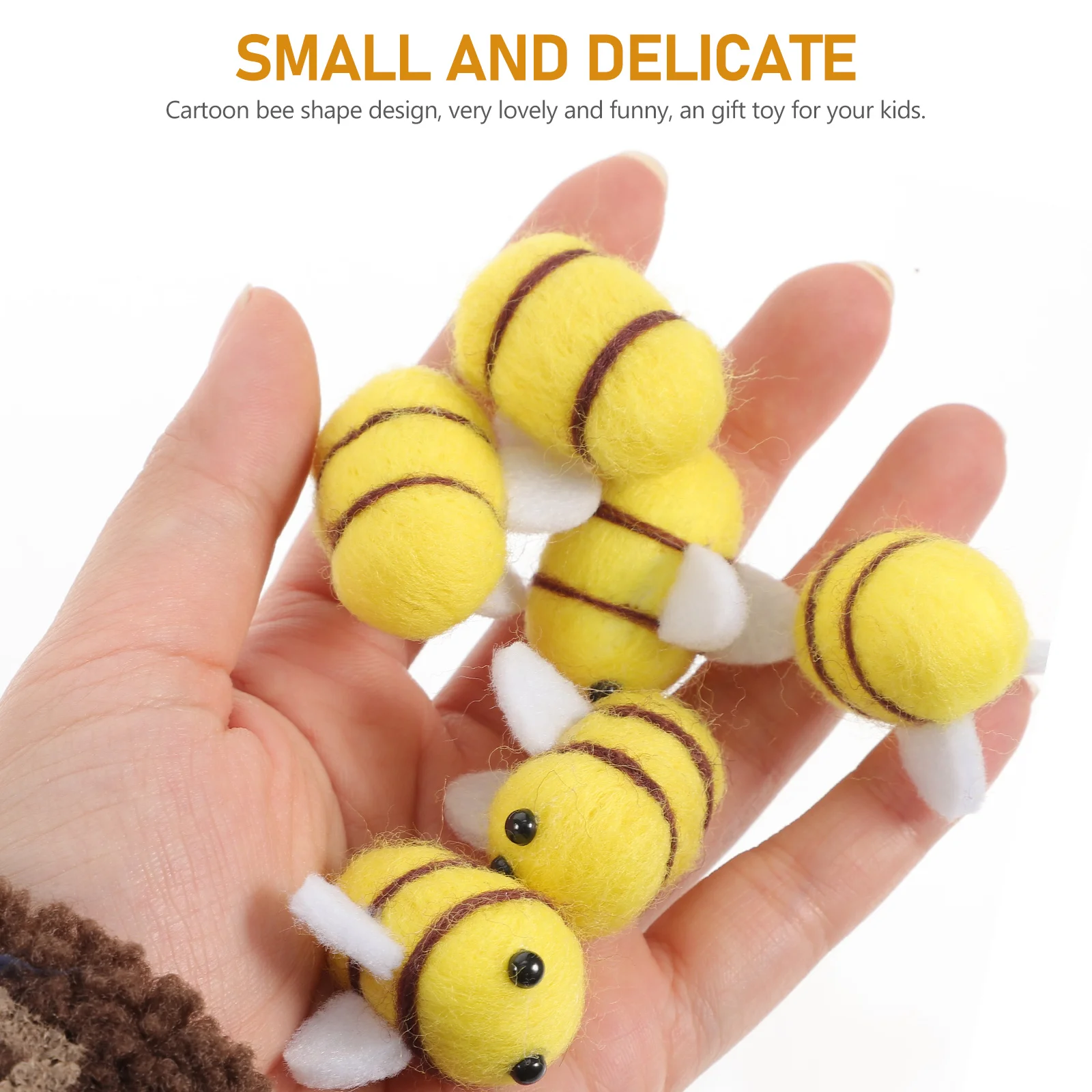 

12PCS Wool Bee Clothes Decor DIY Accessories Animal Supplies Animal Decorative Supplies Cartoon Ornament