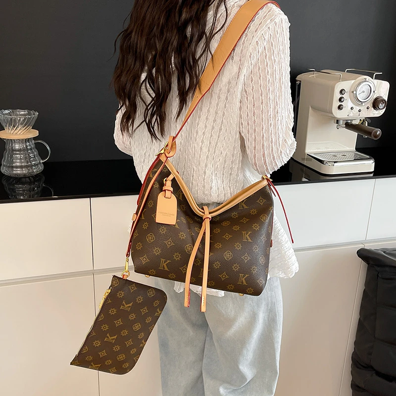 

Women's Messenger Bag Leather Tote Crossbody, Luxury Brand Shoulder Handbag Elegant Design With Multiple Zipper Pockets
