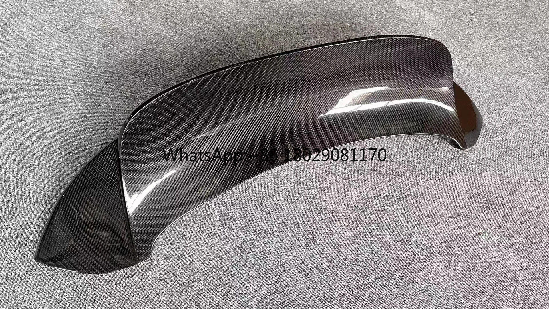 Dry carbon fiber sport Classic rear wing for Porsche 992 dry carbon fiber tail wing for 911 992