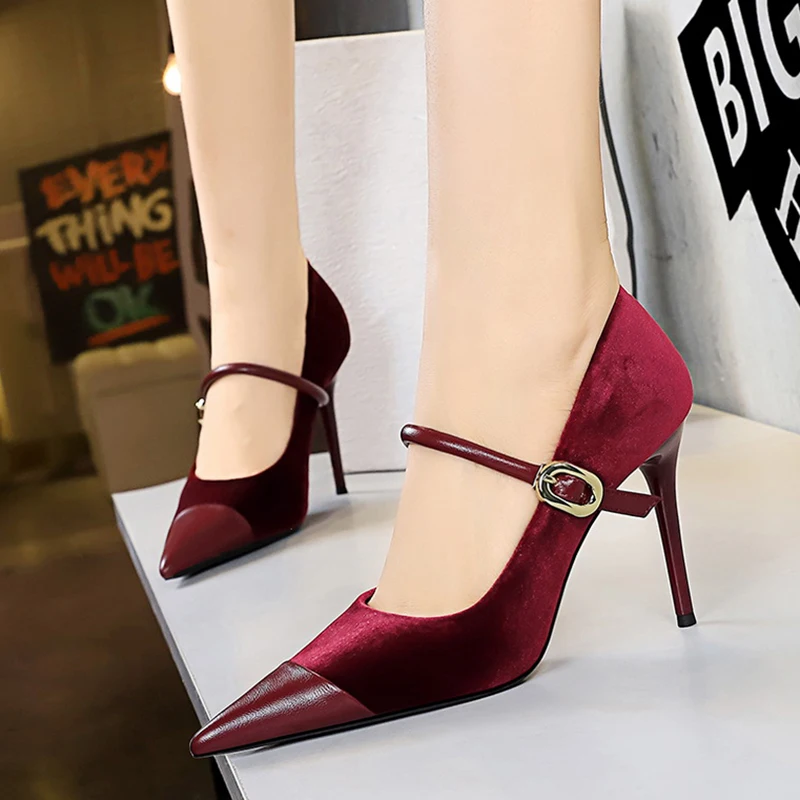 Frauen Vintage Dunkelblau 7 cm 10 cm High Heels Pumps Chic Party Datum Kleid Schuhe Dame Elegante Samt Leder schnalle Schuhe