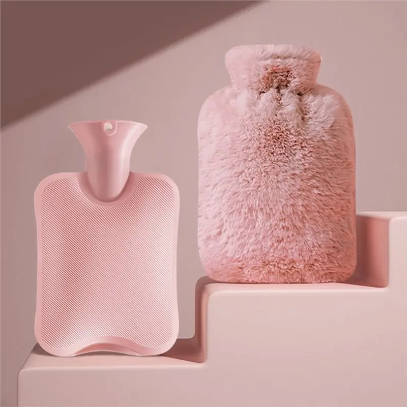 【OFF-SHELF】Materiaal PVC explosieveilige 2000 ml warmwaterkruik voor de winter, waterinjectie pluche warmers, hand- en voetverwarming