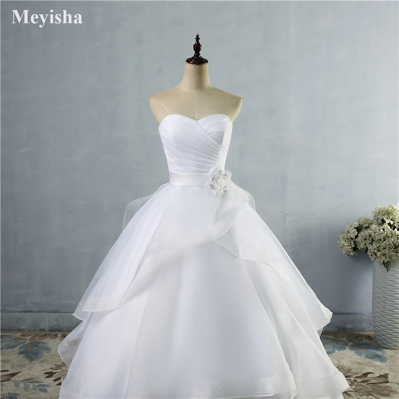 ZJ9043 Customized Sleeveless A-line Wedding Dress Sweetheart Sexy Backless Bridal Gown Ruffle Skirt Wedding Dresses 2022