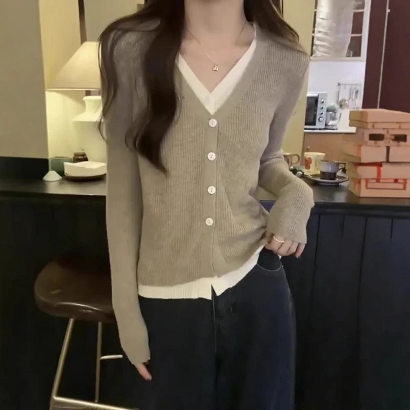 

Осенняя новая корейская рубашка с внутренним слоем, женский свитер, двухсекционный вязаный кардиган с длинными рукавами, топ